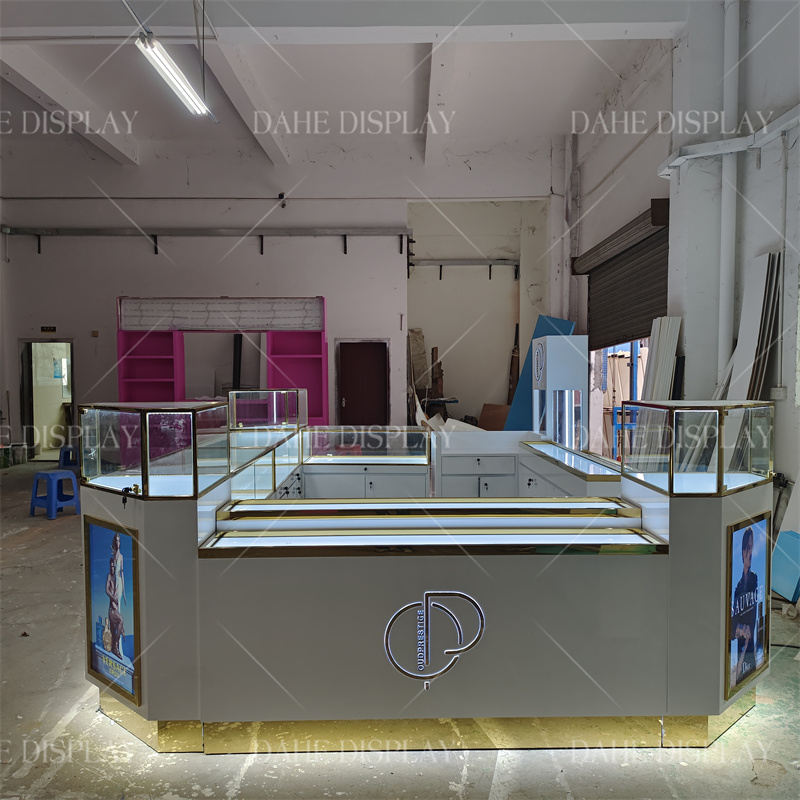 Wystawka perfum na zamówienie, – Perfume Fragrance Shop recenzja i cena